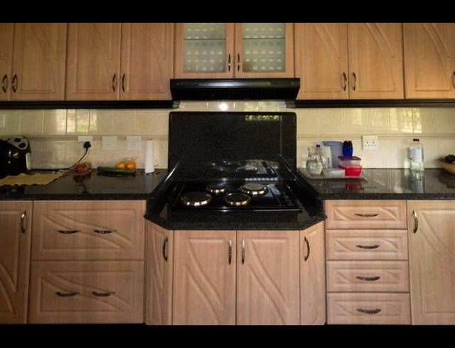 4 BEDROOM HOUSE FOR SALE IN HILLARY